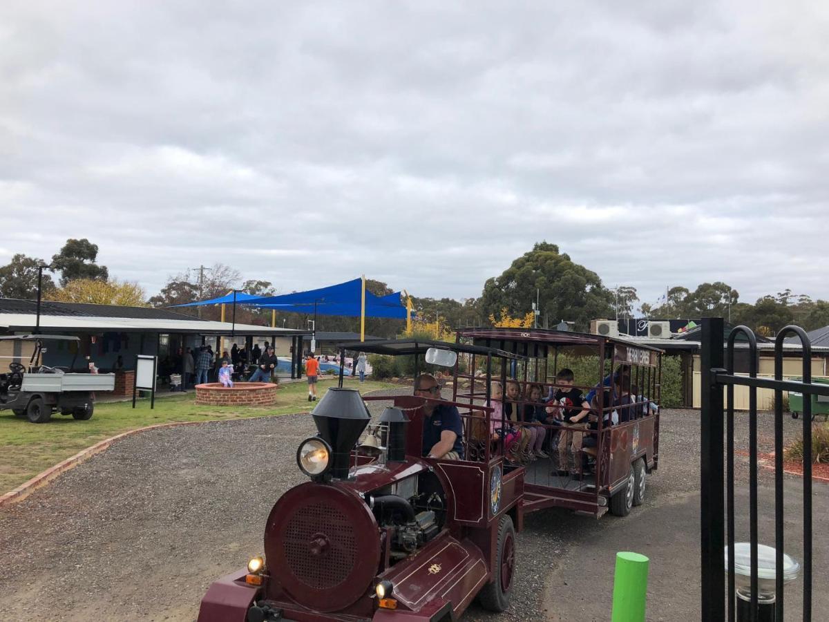 Big4 Bendigo Park Lane Holiday Park Екстериор снимка